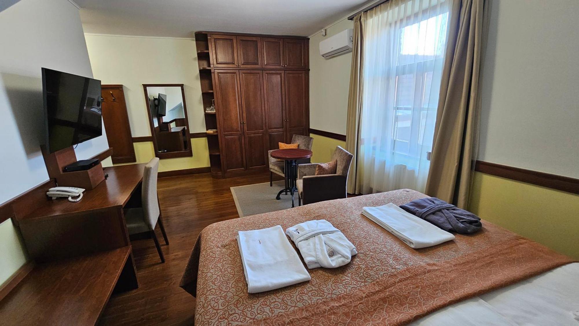 Trifecta Udvarhaz Tállya Buitenkant foto